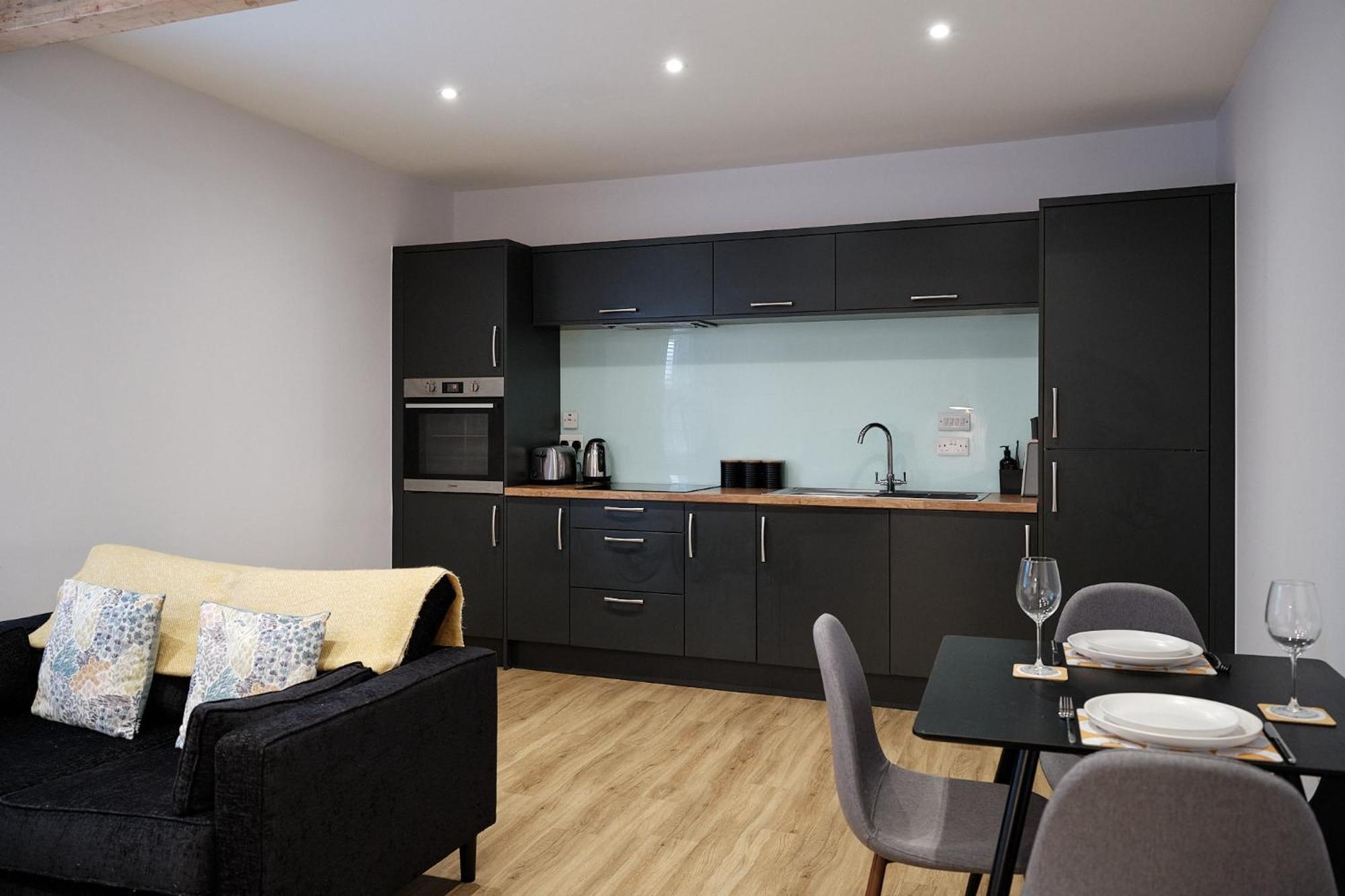 Apartment 7 Cannon Street